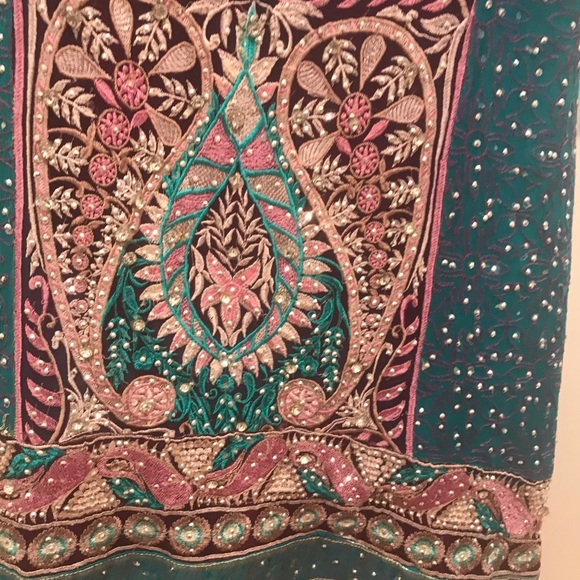 Heavy stone n embroidered Kameez n dupatta M - Picture 5 of 8